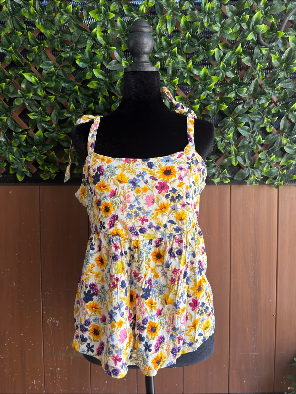 Old Navy Floral Tie-Shoulder Tank Top - White, Yellow, Purple